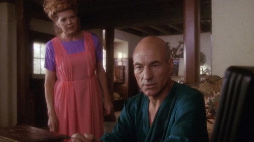 Star Trek: The Next Generation - S4E2: Family