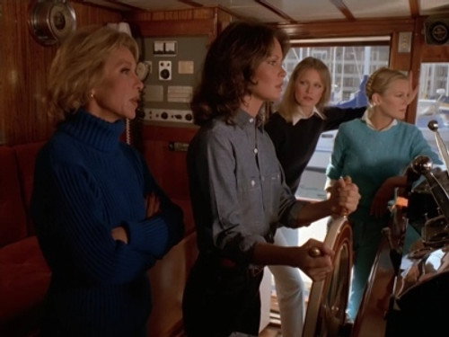 Charlie's Angels - S4E13: Cruising Angels