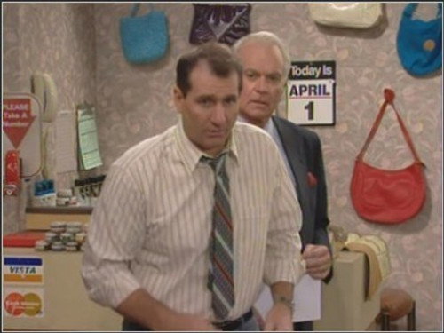 Married... with Children - S8E20: The D'Arcy Files