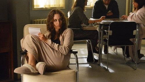 Pretty Little Liars - S3E22: Will the Circle Be Unbroken?