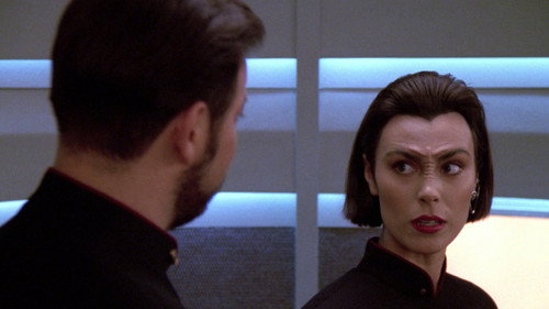 Star Trek: The Next Generation - S5E14: Conundrum