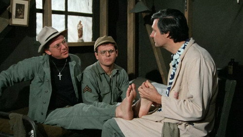 M*A*S*H - S4E16: Dear Ma