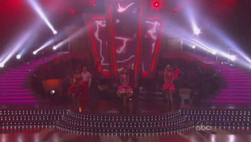Dancing with the Stars - S9E7: Episode 903A