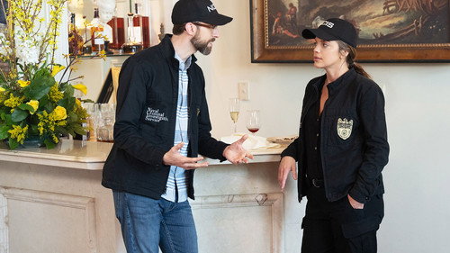 NCIS: New Orleans - S5E19: A House Divided