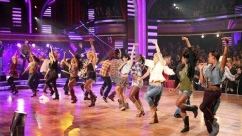 Dancing with the Stars - S13E8: Results Show: Week 4