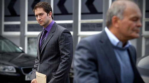 Holby City - S12E8: And That's What Really Hurts