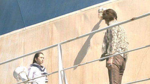 Kamen Rider - S12E31: The Girl and Ouja