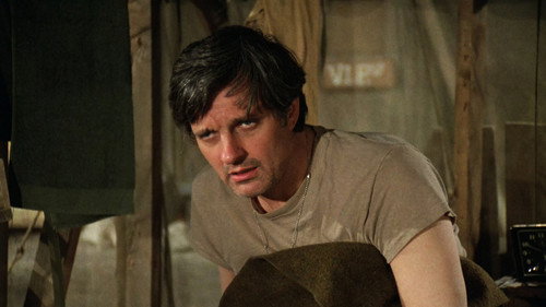 M*A*S*H - S7E18: The Young and the Restless