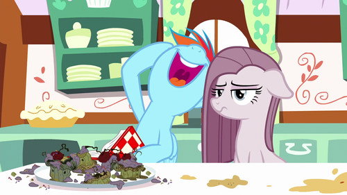 My Little Pony: Friendship Is Magic - S8E18: Yakity-Sax