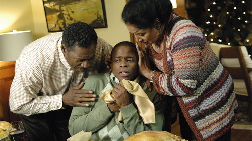 Psych - S2E10: Gus' Dad May Have Killed an Old Guy
