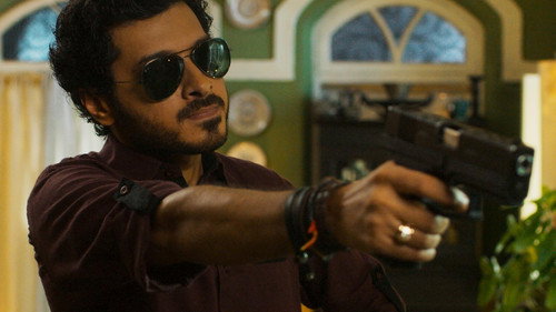 Mirzapur - S2E9: BUTTERSCOTCH