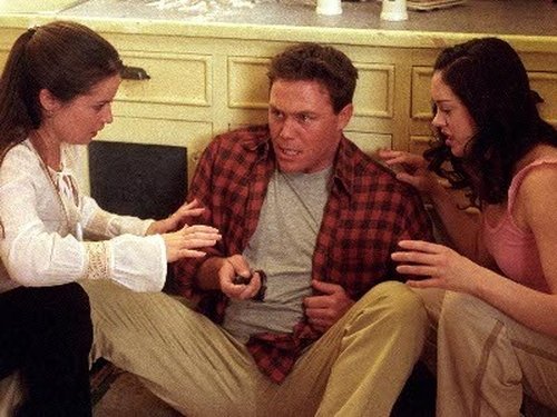 Charmed - S4E17: Saving Private Leo