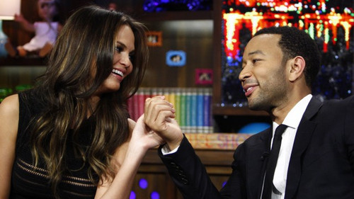 Watch What Happens Live with Andy Cohen - S6E33: John Legend & Chrissy Teigen
