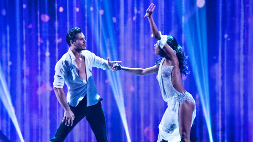 Dancing with the Stars - S24E6: Week 6: Boy Bands vs Girl Groups