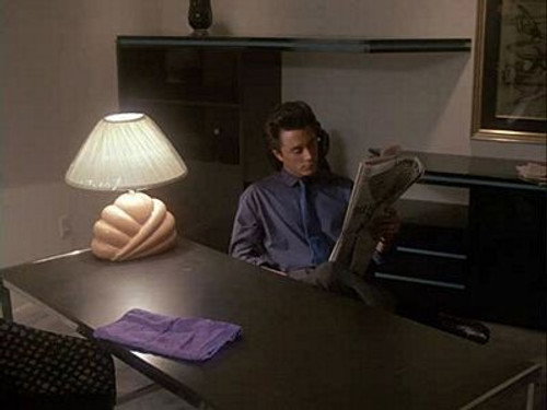 Miami Vice - S3E18: Lend Me an Ear
