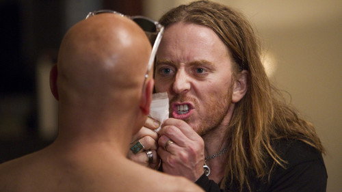 Californication - S6E5: Rock and a Hard Place