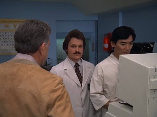 Quincy, M.E. - S6E10: Headhunter