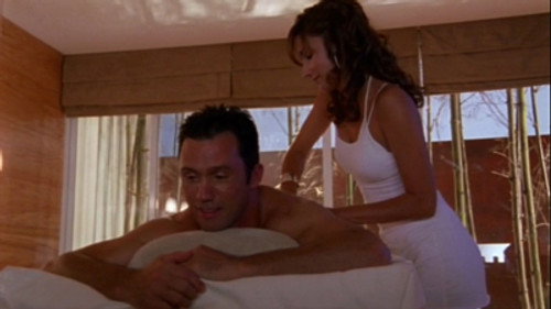 Burn Notice - S1E9: Hard Bargain