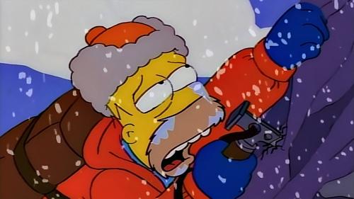 The Simpsons - S9E23: King of the Hill