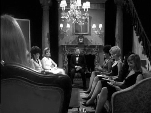 The Avengers - S4E25: How to Succeed... at Murder