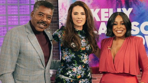 The Kelly Clarkson Show - S4E75: Guest Host: Niecy Nash-Betts. Ernie Hudson, Melia Kreiling