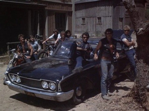 Adam-12 - S2E6: Log 103: A Sound Like Thunder