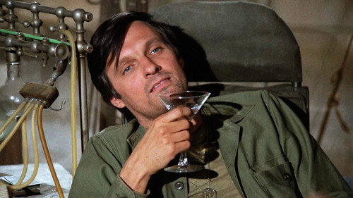 M*A*S*H - S1E22: Major Fred C. Dobbs