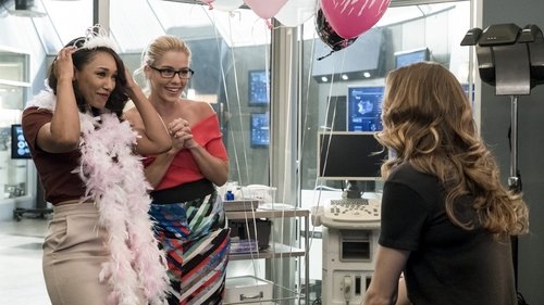 The Flash - S4E5: Girls Night Out