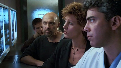 Chicago Hope - S2E3: A Coupla Stiffs
