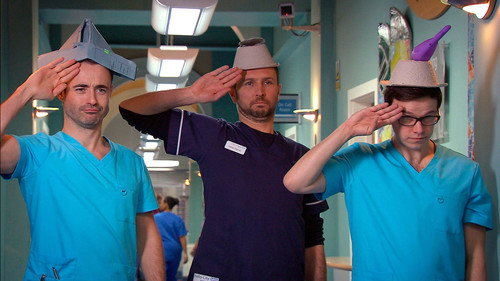 Holby City - S17E29: Small Disappointments
