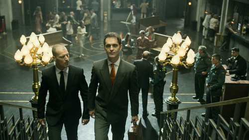 Money Heist - S2E12: Pasodoble