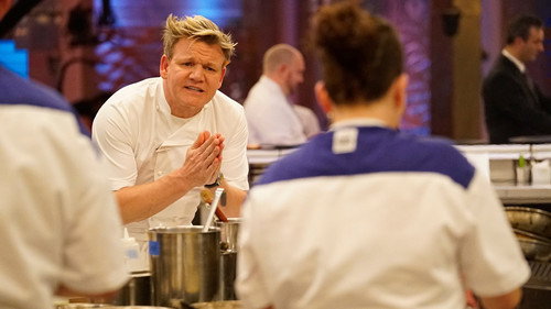 Hell's Kitchen - S17E11: Trying to Pasta Test