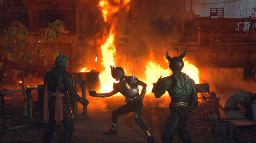 Kamen Rider - S11E46: Warriors, Those Bonds