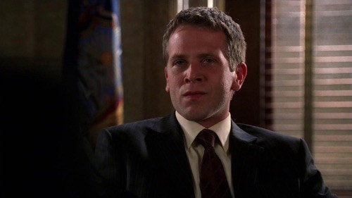 Law & Order - S15E7: Gov Love
