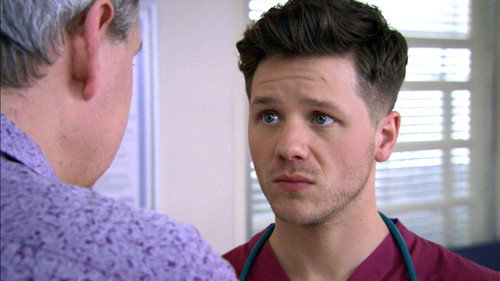 Holby City - S16E26: The Win