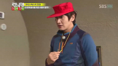 Running Man - S1E125: Snowball Fight Race (Christmas Special)