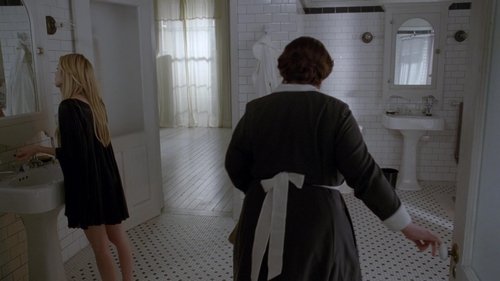 American Horror Story - S3E11: Protect the Coven