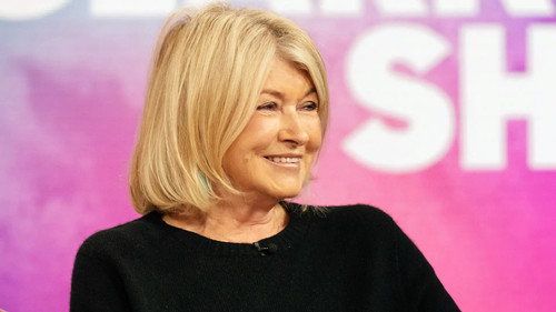 The Kelly Clarkson Show - S5E24: Martha Stewart, Candace Parker, Smokie Norful