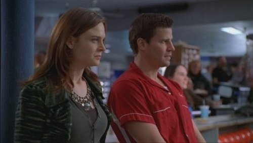 Bones - S1E12: The Superhero in the Alley