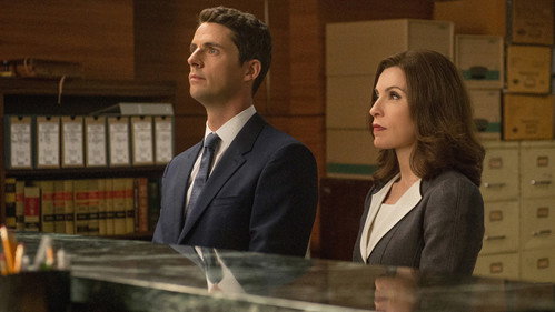 The Good Wife - S6E1: The Line