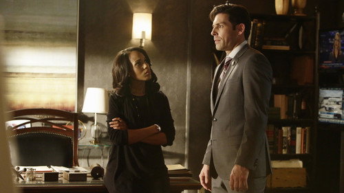 Scandal - S4E18: Honor Thy Father