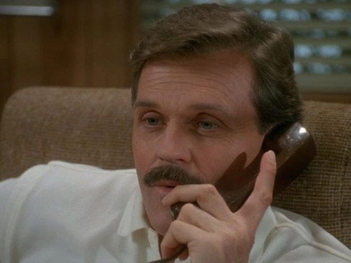 Murder, She Wrote - S7E19: Thursday's Child