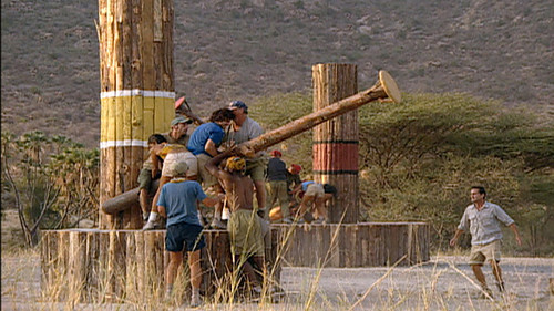 Survivor - S3E2: Who's Zooming Whom?