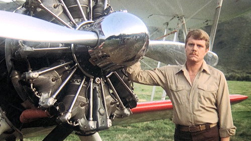 Magnum, P.I. - S3E20: Two Birds of a Feather