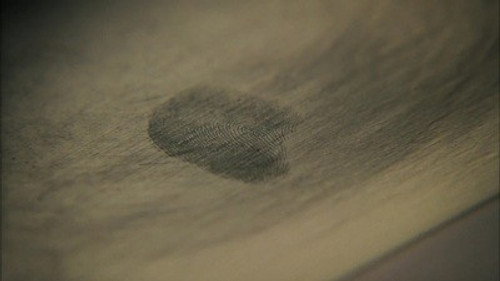 CSI: Crime Scene Investigation - S10E17: Irradiator