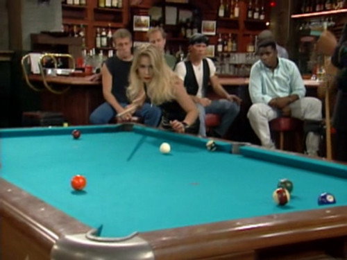 Married... with Children - S6E4: Cheese, Cues and Blood