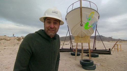 MythBusters - S11E9: Painting With Explosives/Bifurcated Boat