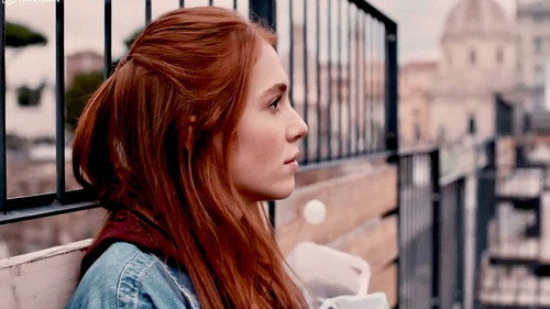 SKAM Italia - S1E6: Laura told me everything