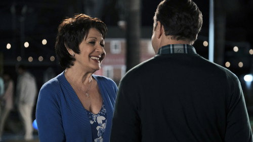 Jane the Virgin - S3E15: Chapter Fifty-Nine
