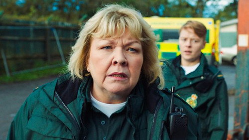 Casualty - S37E27: Pride and Prejudice